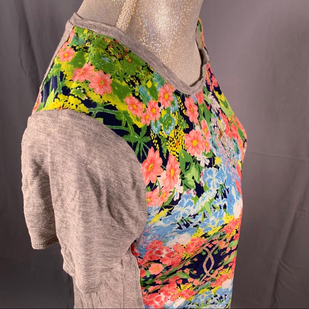 Color Thread Colorful Floral Long Tee (M) - Picture 14 of 16